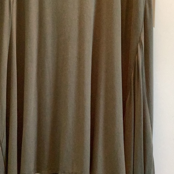 Papa Beautiful Bamboo Sundress with Embroidery & AppliquΓ© Leaves - Picture 7 of 7